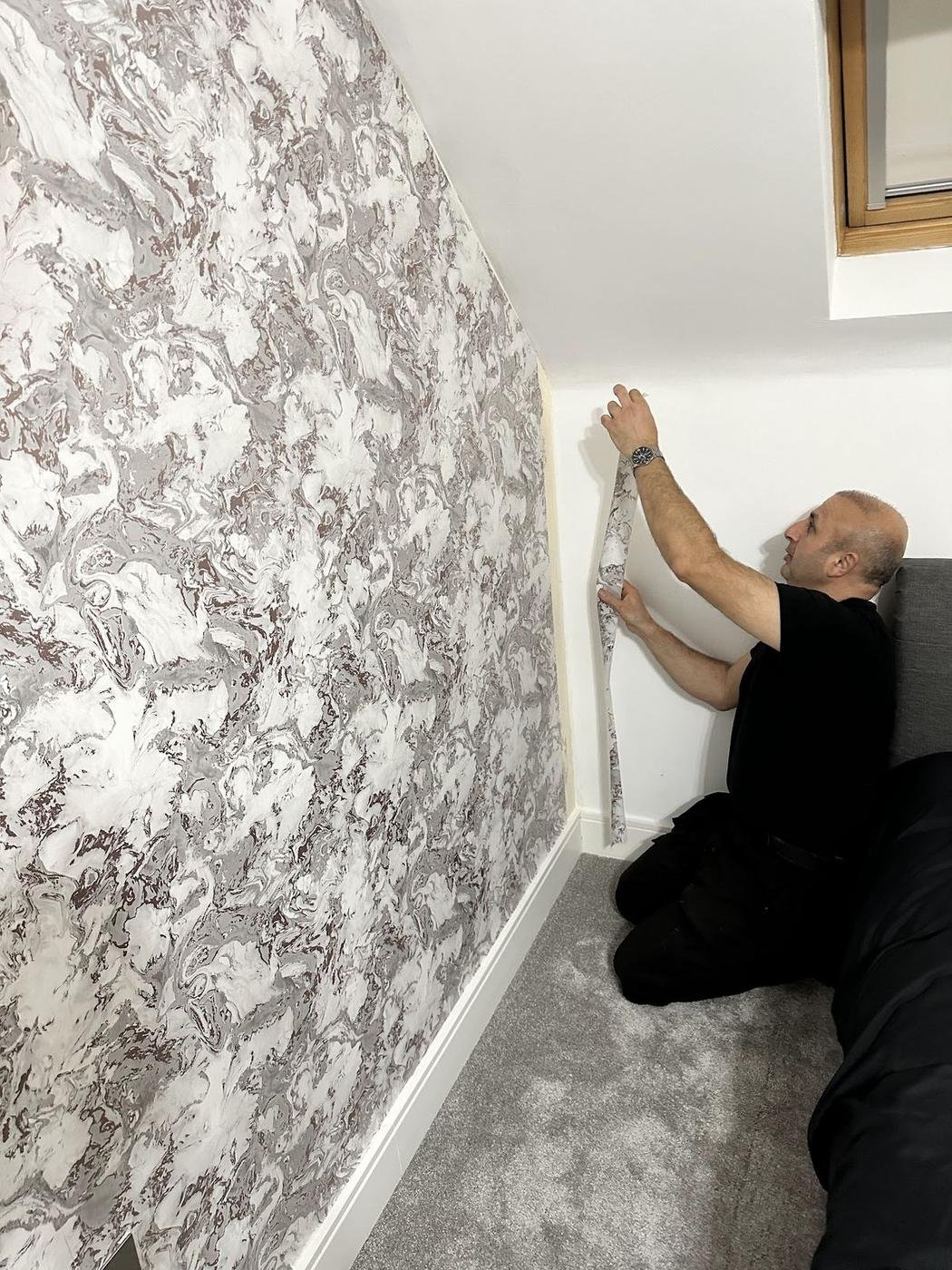 Feature wall wallpaper